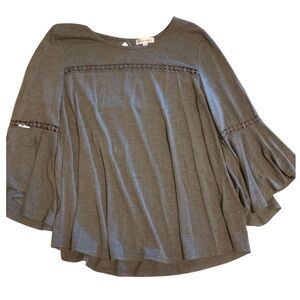 Gray Women's Roomates Casual Top